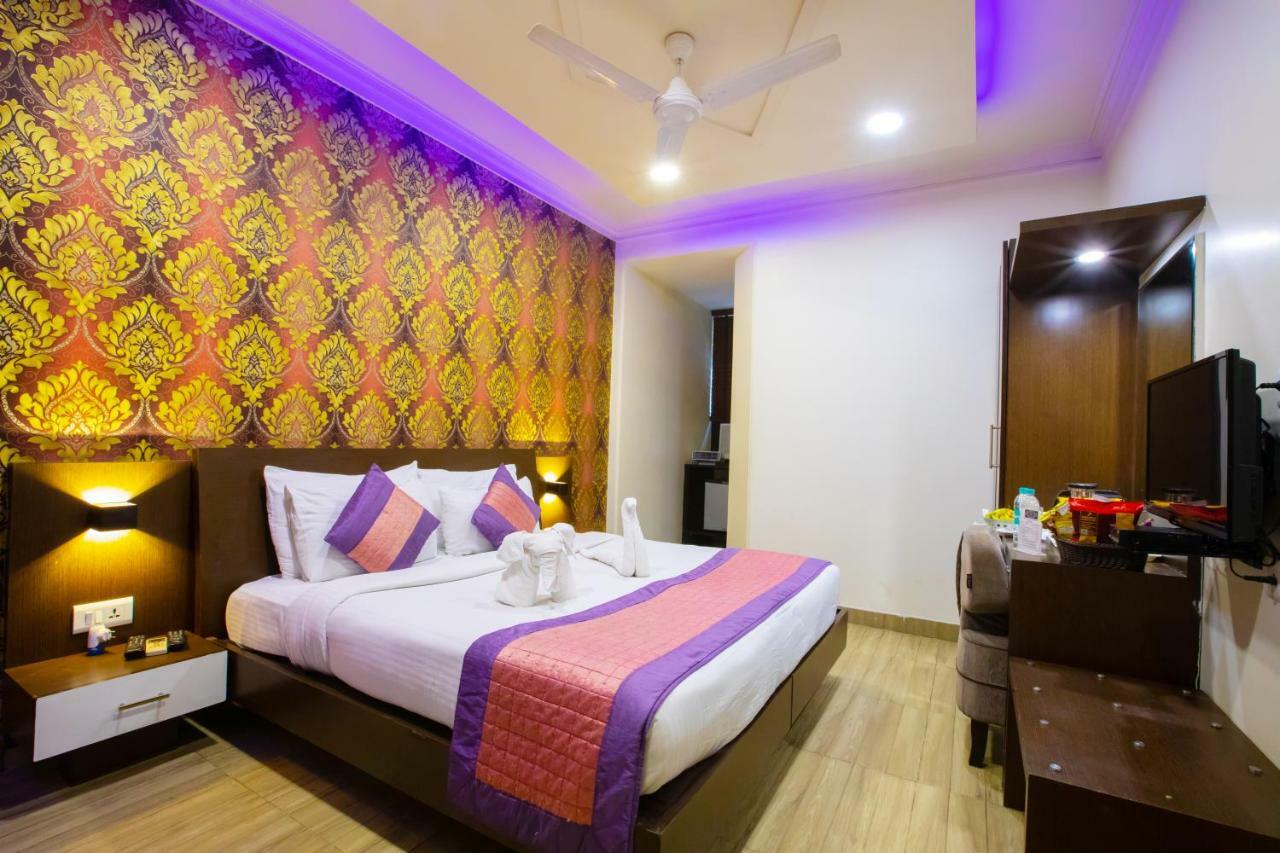 Hotel Surya International Delhi  Ngoại thất bức ảnh